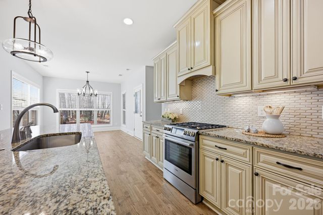 4582 Sagittarius Circle, Denver, NC 28037