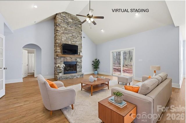4582 Sagittarius Circle, Denver, NC 28037