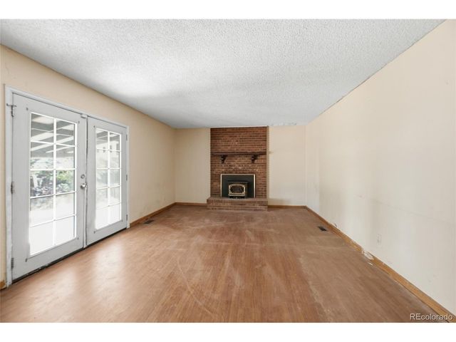 1404 S Vaughn Cir, Aurora, CO 80012