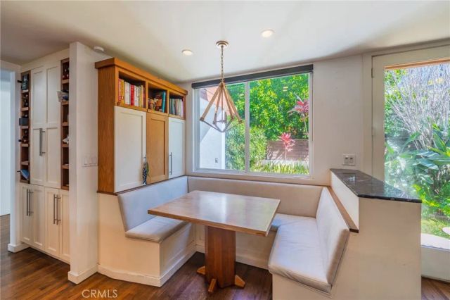 2404 Laurel Avenue, Manhattan Beach, CA 90266