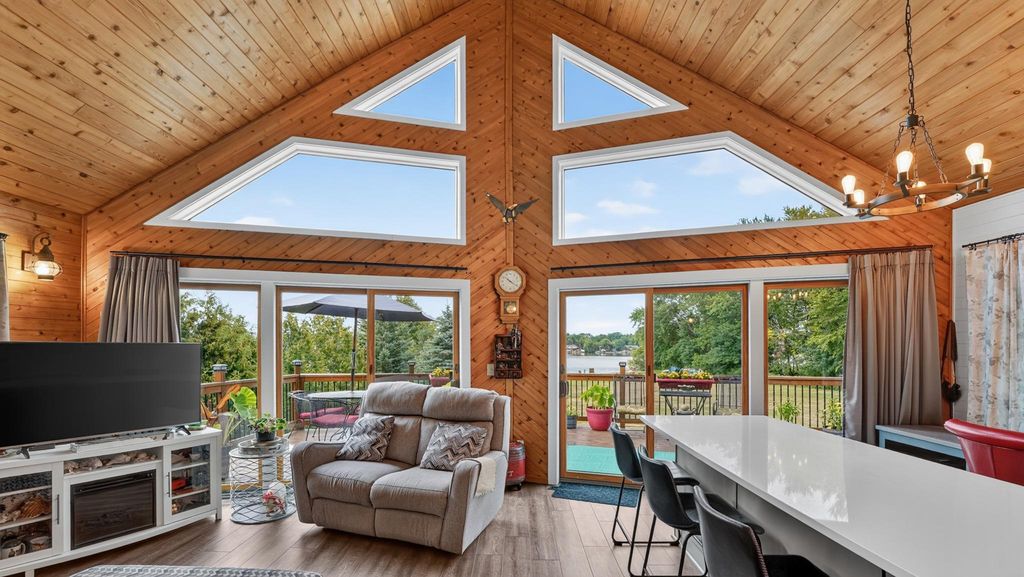 28531 Bay Shore Drive NW, Isanti, MN 55040 — exterior