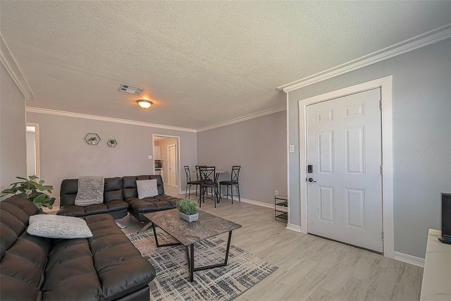 1803 Bayou Homes Drive, Galveston, TX 77551