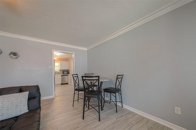 1803 Bayou Homes Drive, Galveston, TX 77551