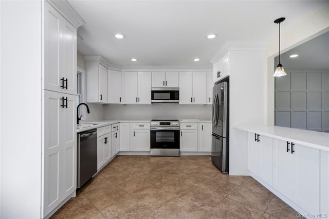 325 Harrison Avenue, Miller Place, NY 11764