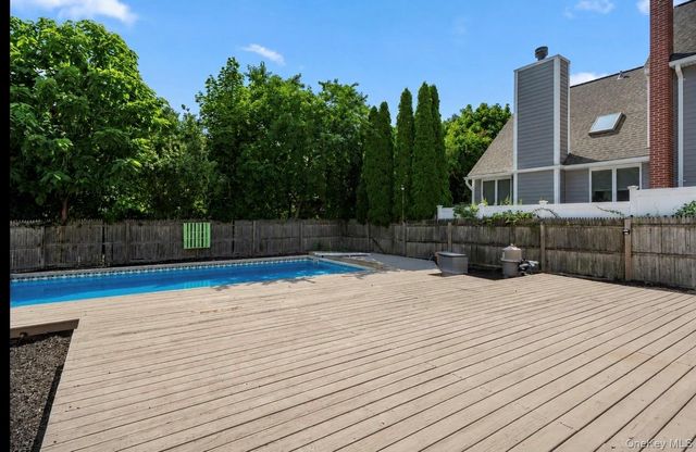 325 Harrison Avenue, Miller Place, NY 11764