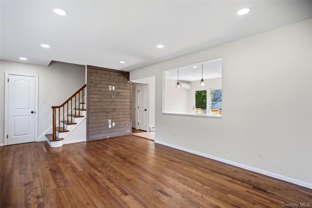 325 Harrison Avenue, Miller Place, NY 11764