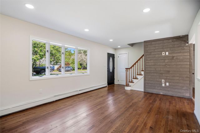 325 Harrison Avenue, Miller Place, NY 11764