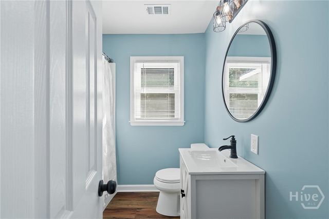 23 Brookview Drive, Savannah, GA 31406