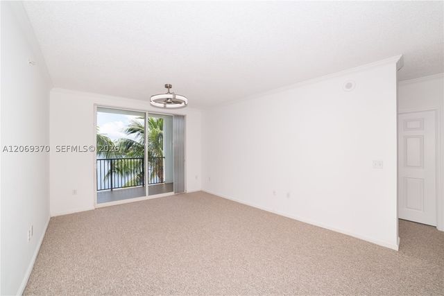 17100 N Bay Rd 1407, Sunny Isles Beach, FL 33160