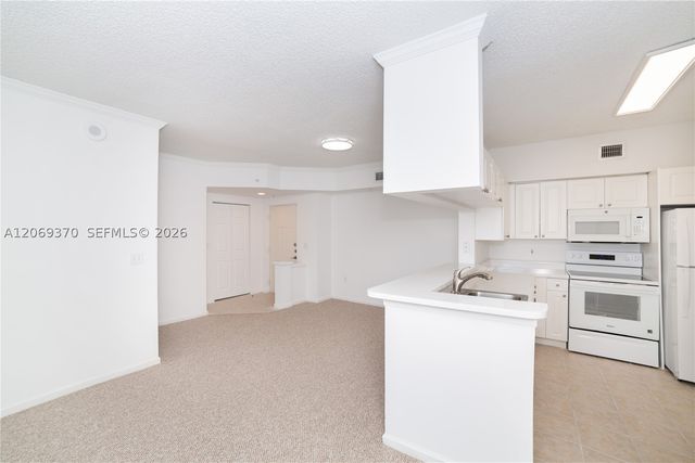 17100 N Bay Rd 1407, Sunny Isles Beach, FL 33160