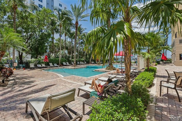 17100 N Bay Rd 1407, Sunny Isles Beach, FL 33160