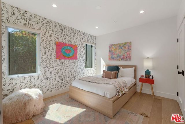 1129 Van Buren Avenue, Venice, CA 90291