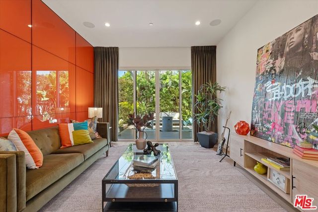 1129 Van Buren Avenue, Venice, CA 90291