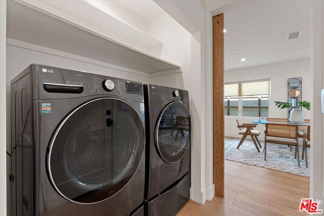 1129 Van Buren Avenue, Venice, CA 90291