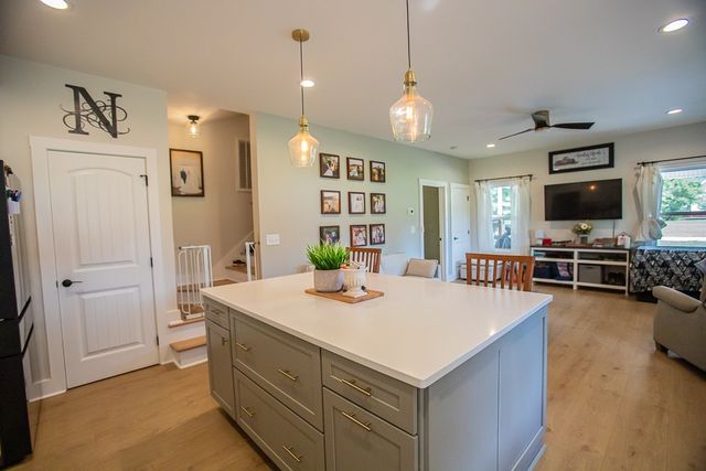 2236 Old Washington Rd, Cedar Hill, TN 37032