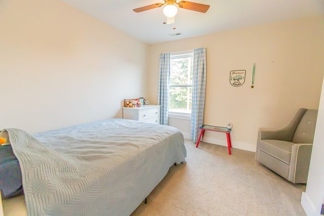 2236 Old Washington Rd, Cedar Hill, TN 37032