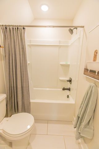 2236 Old Washington Rd, Cedar Hill, TN 37032