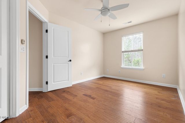 469 Panorama View Loop, Cary, NC 27519