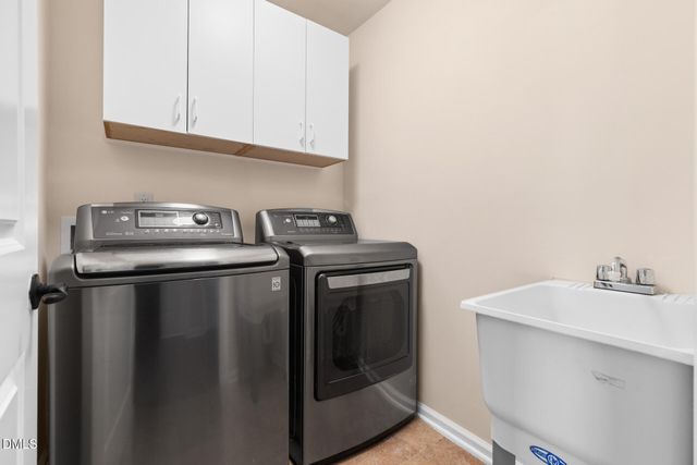 469 Panorama View Loop, Cary, NC 27519