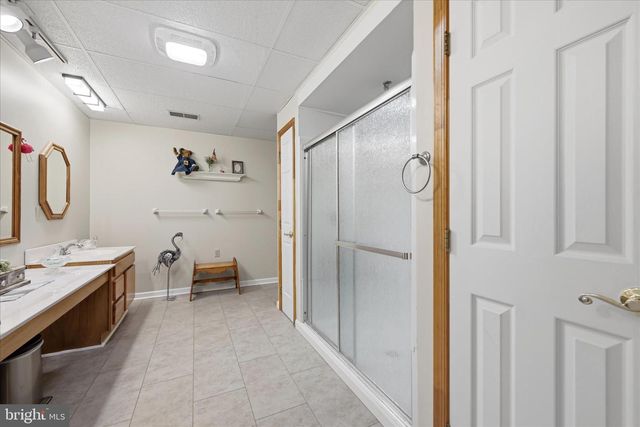 154 SPOOK HOLLOW RD, Berkeley Springs, WV 25411