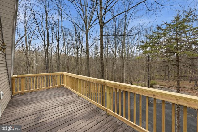 154 SPOOK HOLLOW RD, Berkeley Springs, WV 25411
