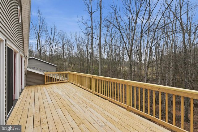 154 SPOOK HOLLOW RD, Berkeley Springs, WV 25411
