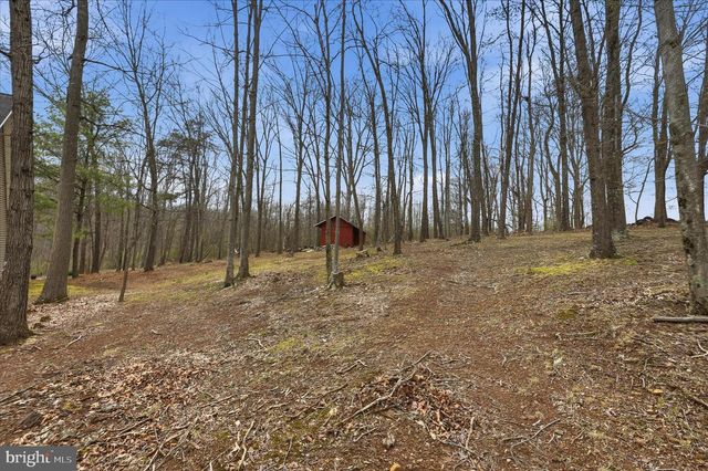154 SPOOK HOLLOW RD, Berkeley Springs, WV 25411