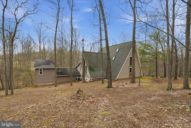 154 SPOOK HOLLOW RD, Berkeley Springs, WV 25411