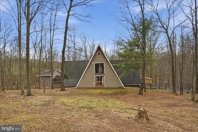 154 SPOOK HOLLOW RD, Berkeley Springs, WV 25411