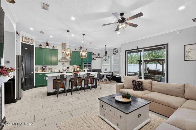 3869 ARBOR MILL Circle, Orange Park, FL 32065