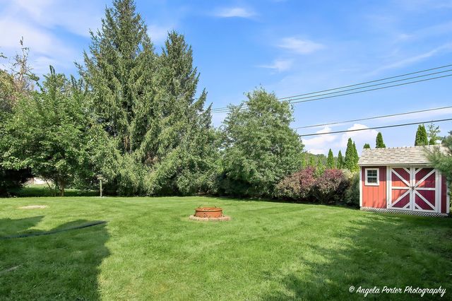 1940 Honey Locust Drive, Algonquin, IL 60102