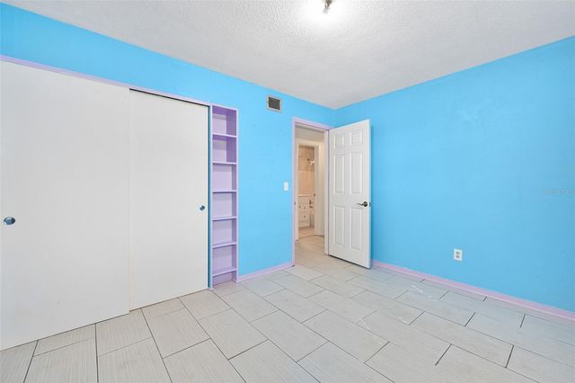 235 GREENWOOD AVENUE, Ormond Beach, FL 32174