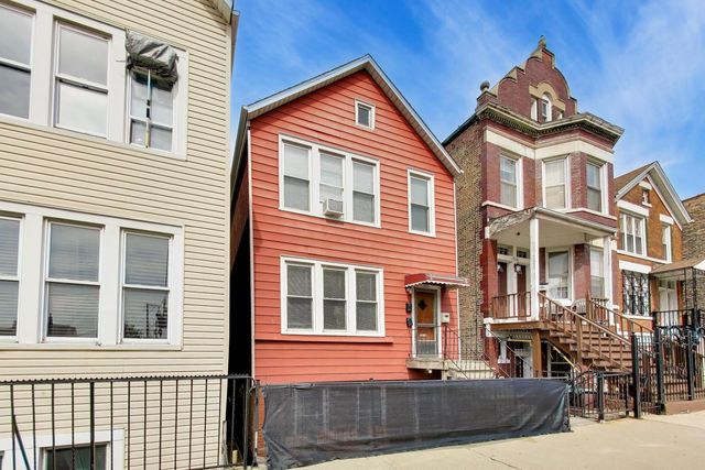 1910 S Leavitt Street, Chicago, IL 60608