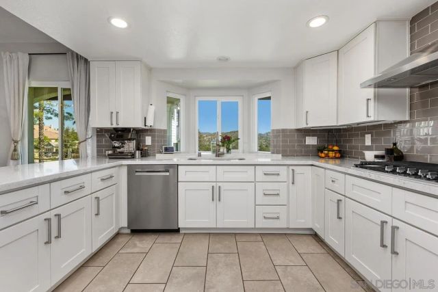23969 Nectar Way, Ramona, CA 92065