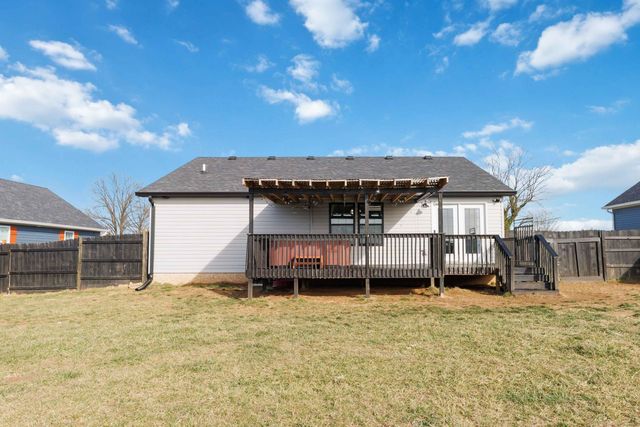 111 Dean Drive, Harrodsburg, KY 40330