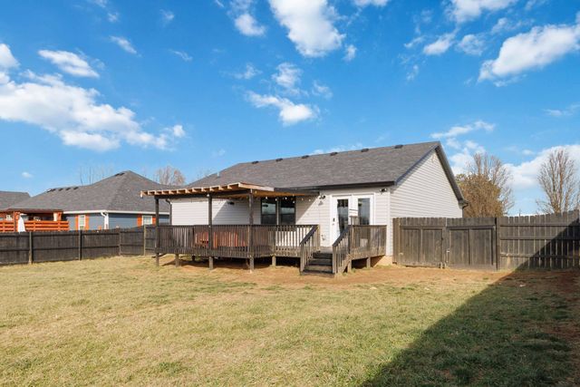 111 Dean Drive, Harrodsburg, KY 40330