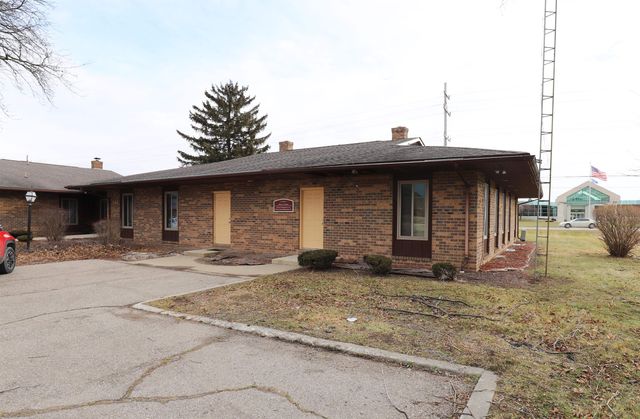 1146 S Linden Road, Flint, MI 48532