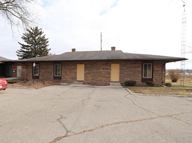 1146 S Linden Road, Flint, MI 48532