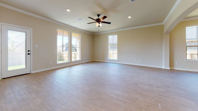 15090 Planeview DR, Salado, TX 76571