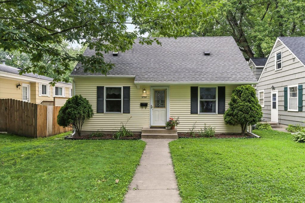 2728 Edgewood Avenue S, Saint Louis Park, MN 55426