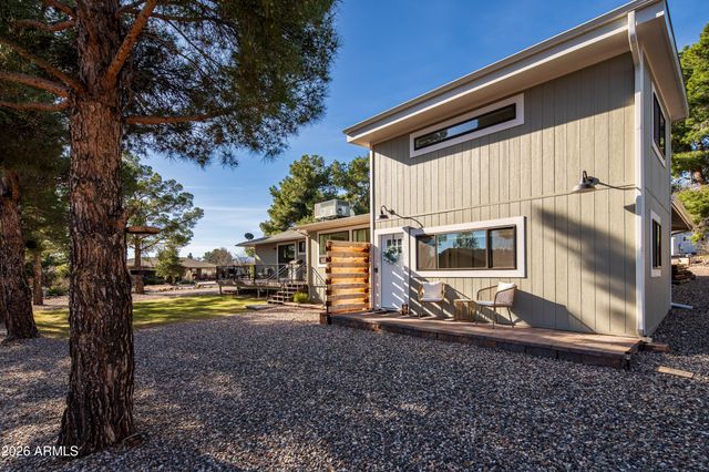 2111 Sky Drive, Clarkdale, AZ 86324