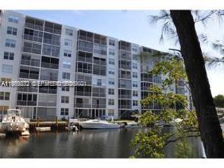 3660 NE 166th Street 611, North Miami Beach, FL 33160