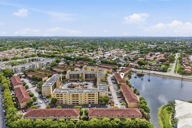 8240 SW 149th Ct 7-201, Miami, FL 33193