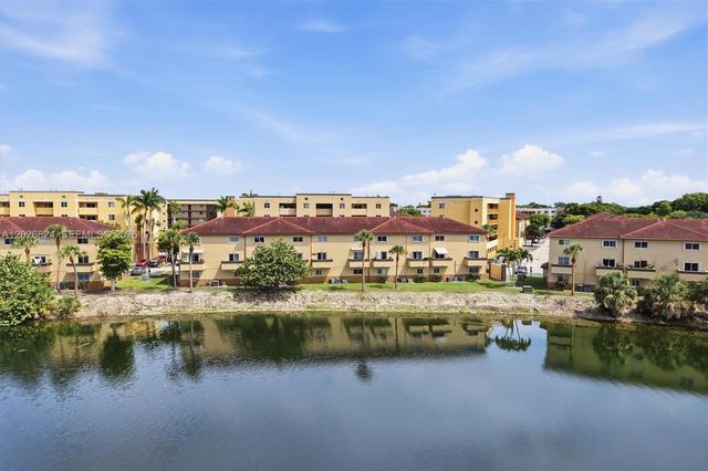 8240 SW 149th Ct 7-201, Miami, FL 33193