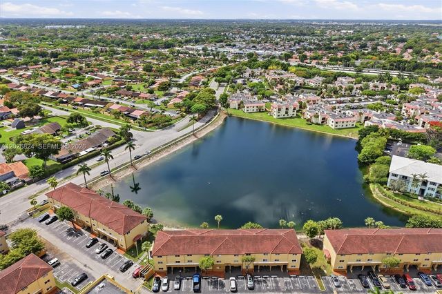 8240 SW 149th Ct 7-201, Miami, FL 33193