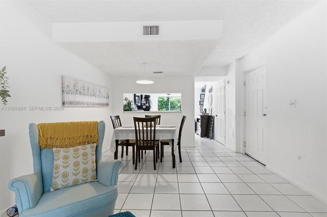 8240 SW 149th Ct 7-201, Miami, FL 33193