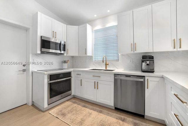 6351 SW 39th St, Miami, FL 33155