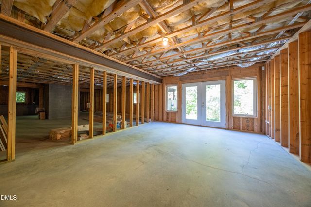 2390 Lamont Norwood Road, Pittsboro, NC 27312