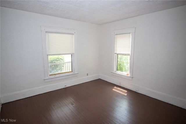 1290 E 188th Street, Cleveland, OH 44110