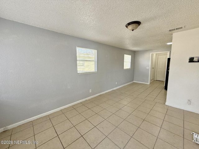 2540 W 25TH Street, Jacksonville, FL 32209